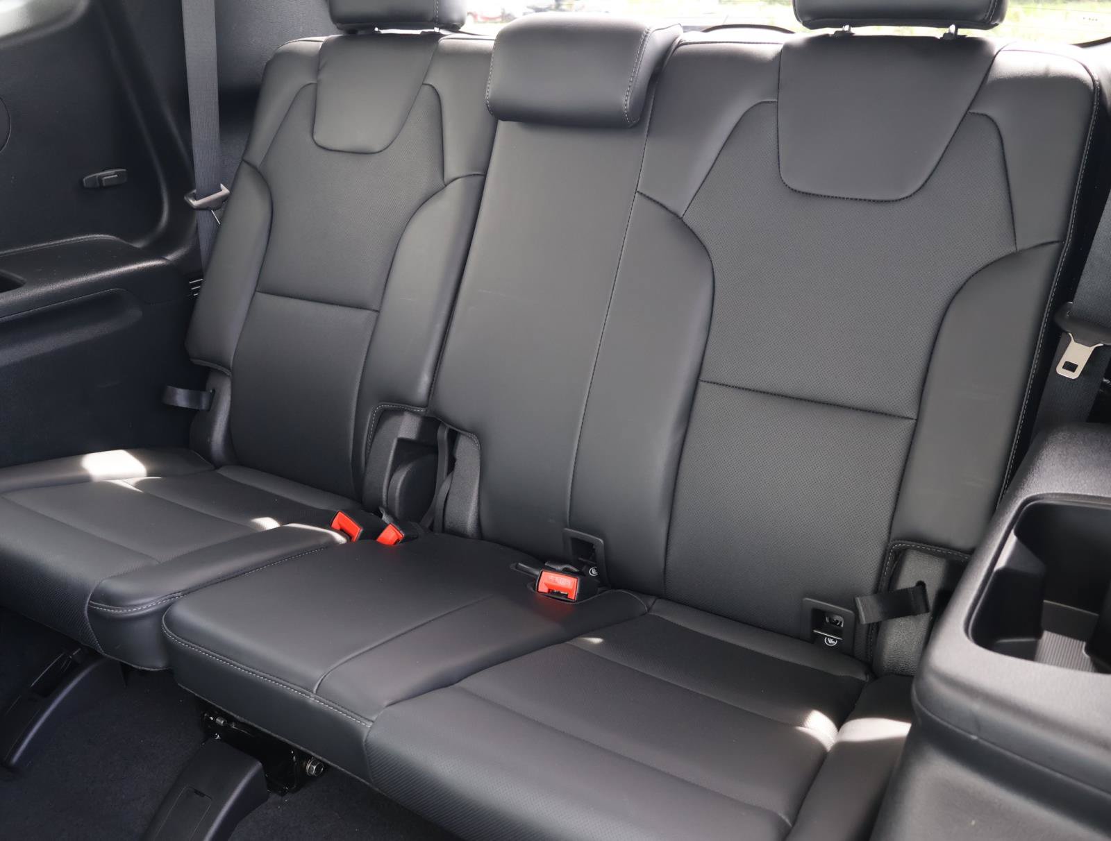Used 2024 Kia Telluride S w/ S Sunroof Package FWD image 21