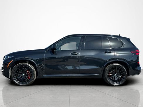 Used 2024 BMW X5 sDrive40i w/ M Sport Package RWD image 2