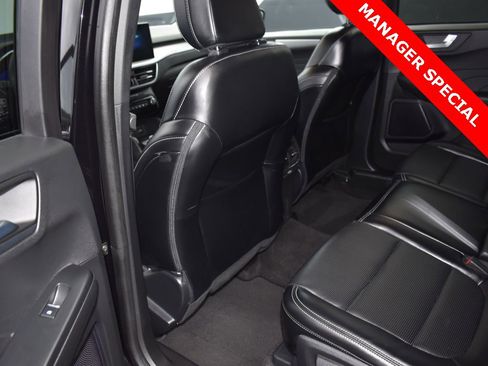 Used 2024 Ford Escape Platinum image 15