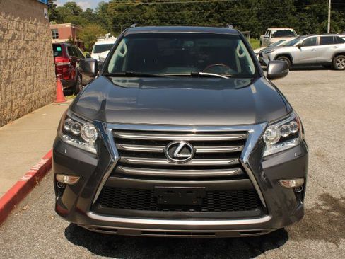 Used 2016 Lexus GX 460 w/ Premium Package AWD/4WD image 2