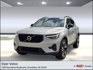 Certified 2023 Volvo XC40 B4 Plus w/ Protection Package Premier FWD video 1