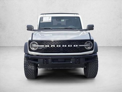 Used 2024 Ford Bronco Wildtrak image 2