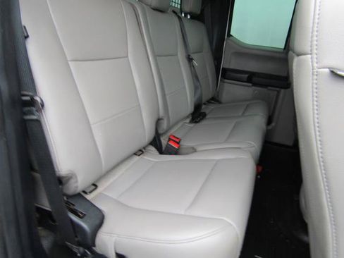 Used 2021 Ford F250 XL w/ Power Equipment Group AWD/4WD image 11