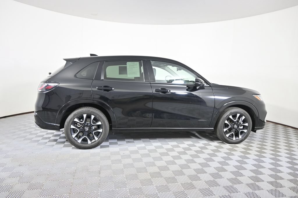 Used 2026 Honda HR-V EX-L image 7