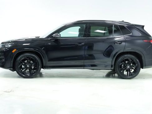 New 2026 Volkswagen Tiguan SE R-Line FWD image 4