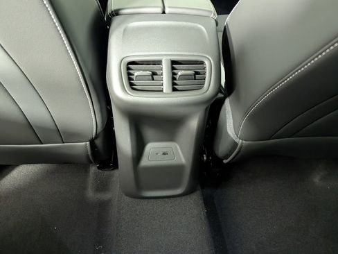 New 2025 Buick Envision Sport Touring image 27