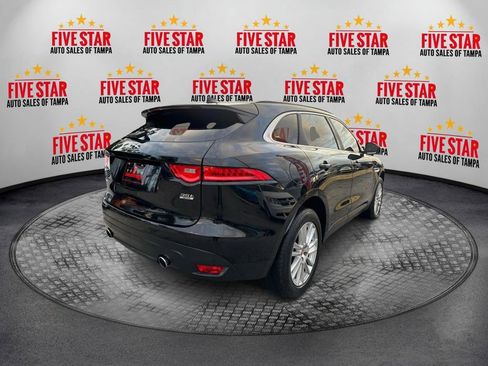 Used 2017 Jaguar F-PACE Prestige AWD/4WD image 7