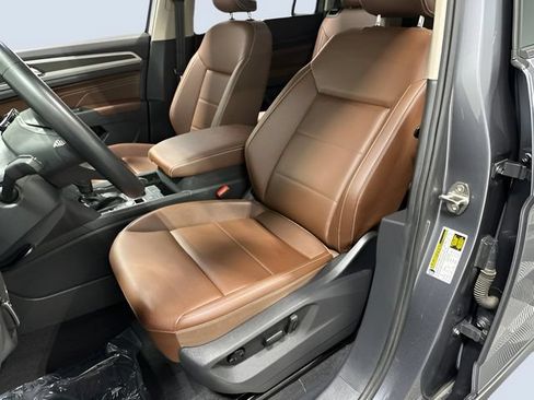 Used 2023 Volkswagen Atlas SE AWD/4WD image 30