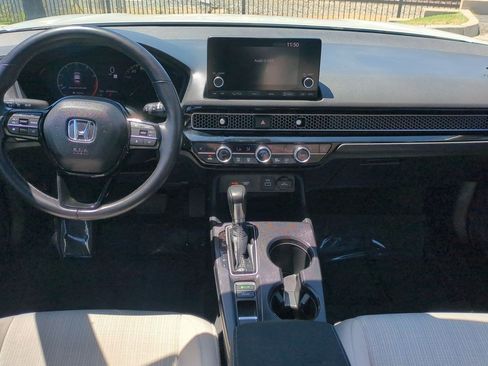 Certified 2023 Honda Civic EX image 21