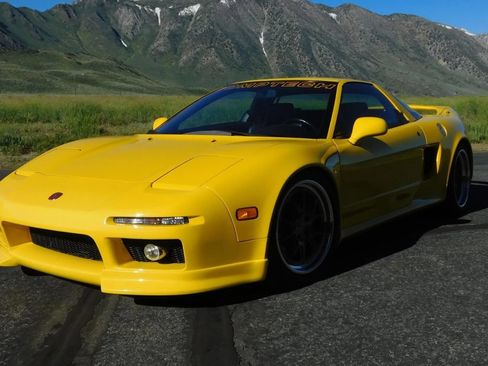 Used 1995 Acura NSX T RWD image 3