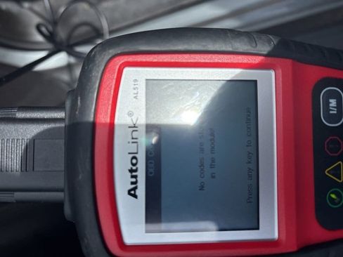 Certified 2026 Chevrolet Silverado 1500 W/T w/ WT Value Package image 9