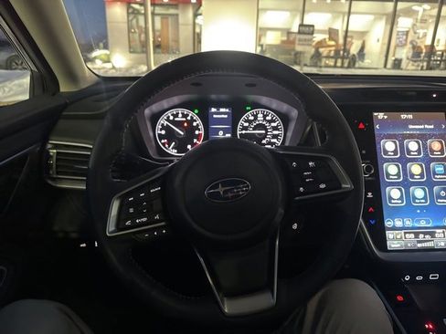 Used 2025 Subaru Outback Touring w/ Popular Package #2 image 8