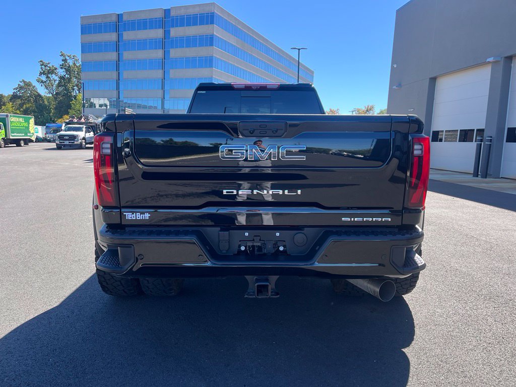 Used 2026 GMC Sierra 3500 Denali Ultimate AWD/4WD image 6