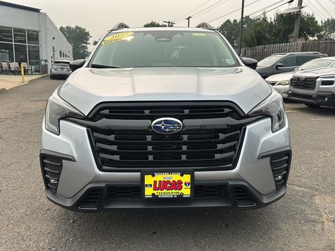 Used 2025 Subaru Ascent Bronze Edition w/ Onyx Package AWD/4WD image 3