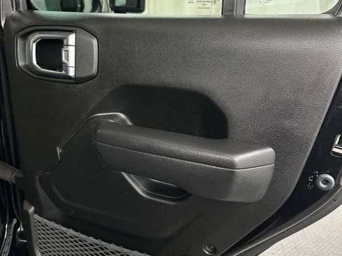 Used 2025 Jeep Wrangler Unlimited Sport S 4xe AWD/4WD image 34