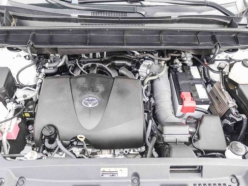 Used 2022 Toyota Highlander XSE FWD image 31
