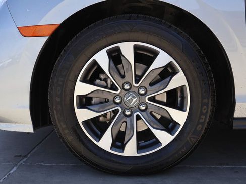 Used 2024 Honda Odyssey EX-L image 6