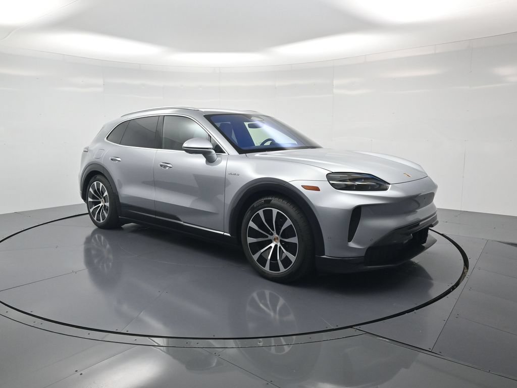 Used 2026 Porsche Cayenne Electric AWD/4WD image 56