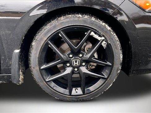 Used 2023 Honda Civic Sport image 8
