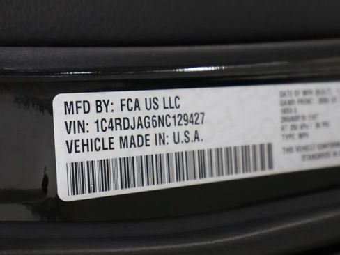 Used 2022 Dodge Durango SXT AWD/4WD image 39
