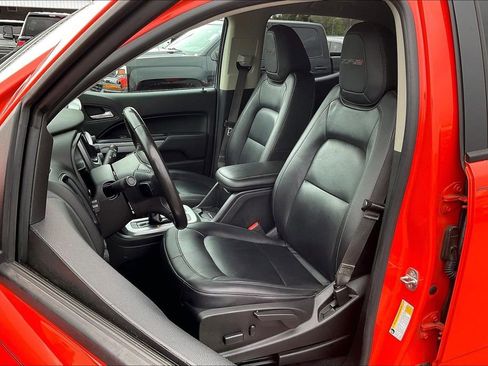 Used 2019 Chevrolet Colorado ZR2 w/ ZR2 Dusk Special Edition image 24