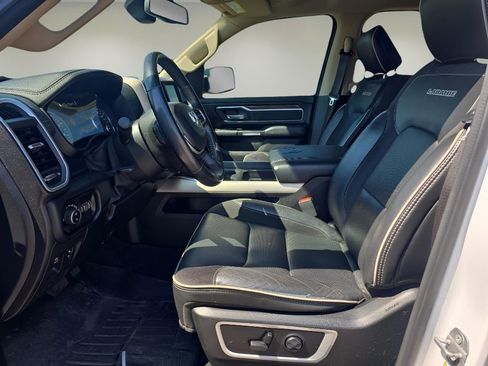 Used 2020 RAM 1500 Laramie image 10