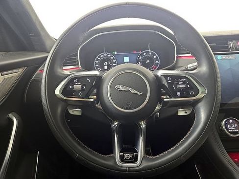 Used 2022 Jaguar F-PACE SVR AWD/4WD image 21
