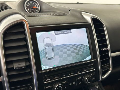 Used 2013 Porsche Cayenne Diesel image 44