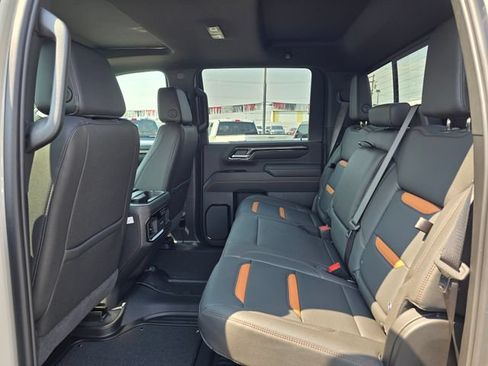 New 2026 GMC Sierra 2500 AT4 w/ AT4 Premium Plus Package AWD/4WD image 16
