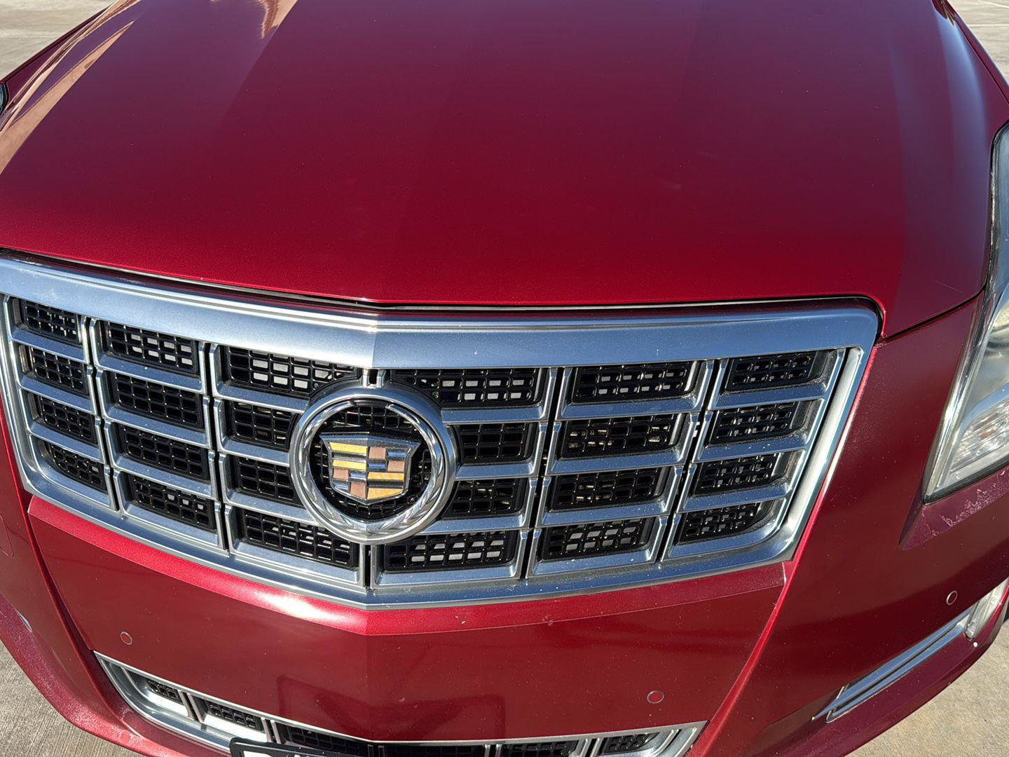 Used 2013 Cadillac XTS Luxury w/ Driver Awareness Package FWD image 14