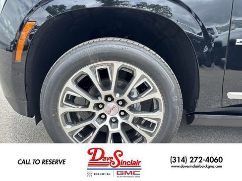 New 2026 GMC Yukon Denali w/ Denali Reserve Package AWD/4WD image 10