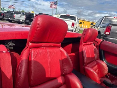 Used 1991 Chevrolet Corvette Convertible image 28