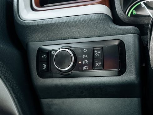 Used 2024 Ford Maverick Lariat FWD image 29