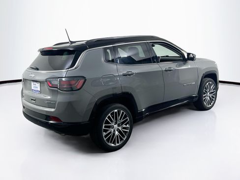 Used 2022 Jeep Compass Limited w/ Elite Group AWD/4WD image 5