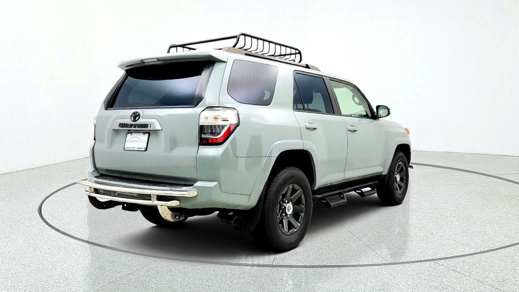Used 2022 Toyota 4Runner Trail Special Edition AWD/4WD image 5