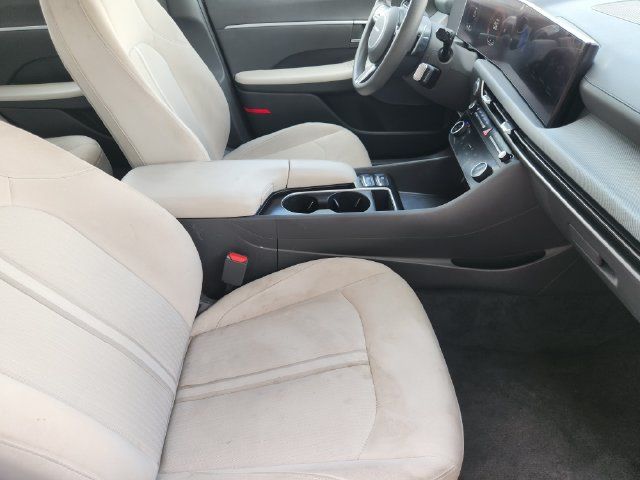 Used 2024 Hyundai Sonata SEL FWD image 13