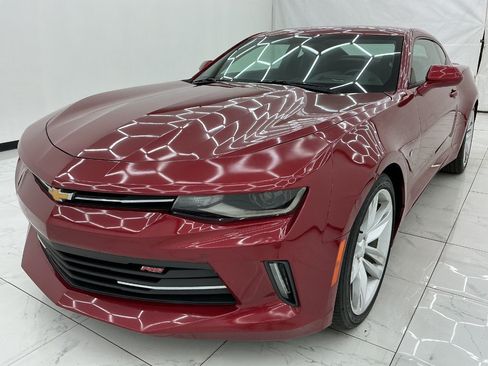 Used 2017 Chevrolet Camaro LT RWD image 1