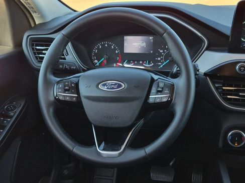 Used 2022 Ford Escape SEL FWD image 11
