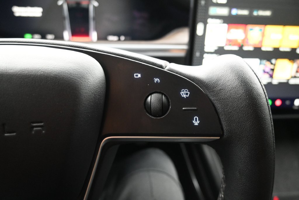 Used 2022 Tesla Model S AWD/4WD image 17