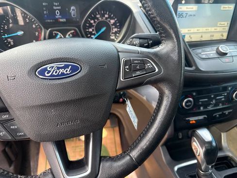 Used 2018 Ford Escape SEL w/ Canadian Touring Package AWD/4WD image 22