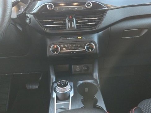 Used 2025 Ford Escape ST-Line image 22