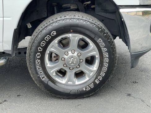 Certified 2024 RAM 2500 Big Horn AWD/4WD image 55