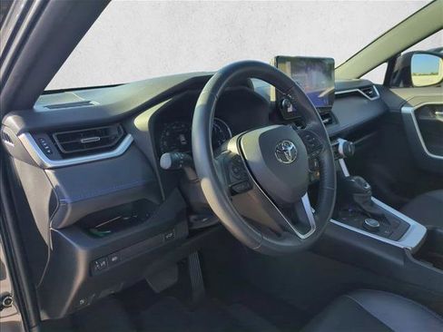 Used 2023 Toyota RAV4 XSE AWD/4WD image 13