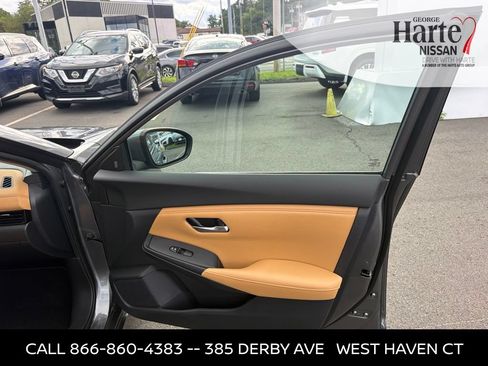 Certified 2021 Nissan Sentra SV w/ SV Premium Package FWD image 29