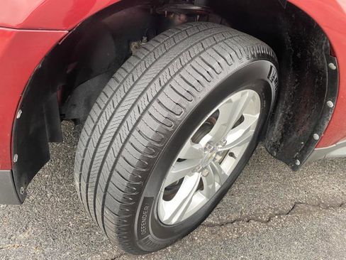 Used 2010 Chevrolet Equinox LT image 11