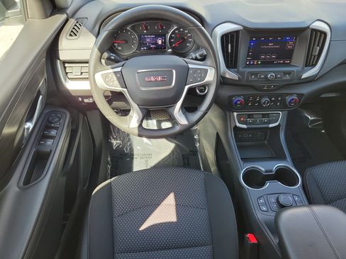 Used 2023 GMC Terrain SLE w/ Driver Convenience Package FWD image 19