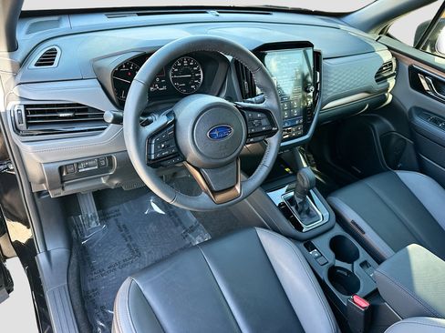 Used 2025 Subaru Forester Sport image 9