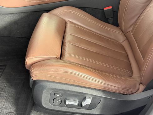 Used 2022 BMW X5 sDrive40i w/ M Sport Package image 13