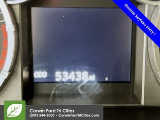 Used 2017 Toyota Tundra SR5 AWD/4WD video 2