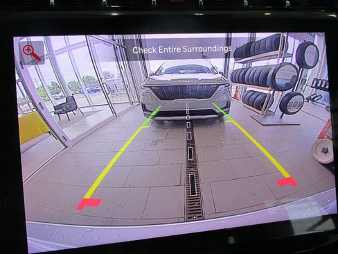 Used 2023 Jeep Grand Cherokee 4WD 4xe image 24